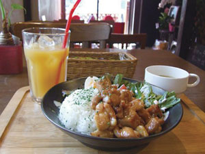 LivingCafe�����`